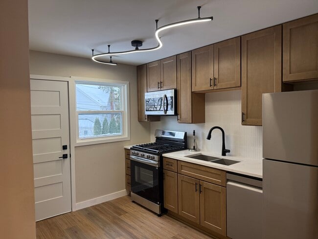 1213 S Midvale Blvd unit C, Madison, WI 53711 - photo 2