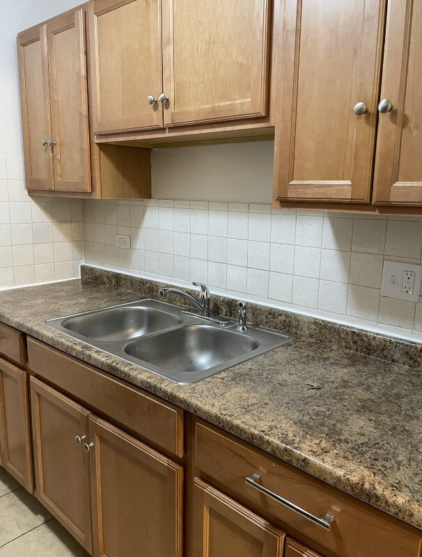 543 Brookside Dr unit L, Westmont, IL 60559 - photo 3