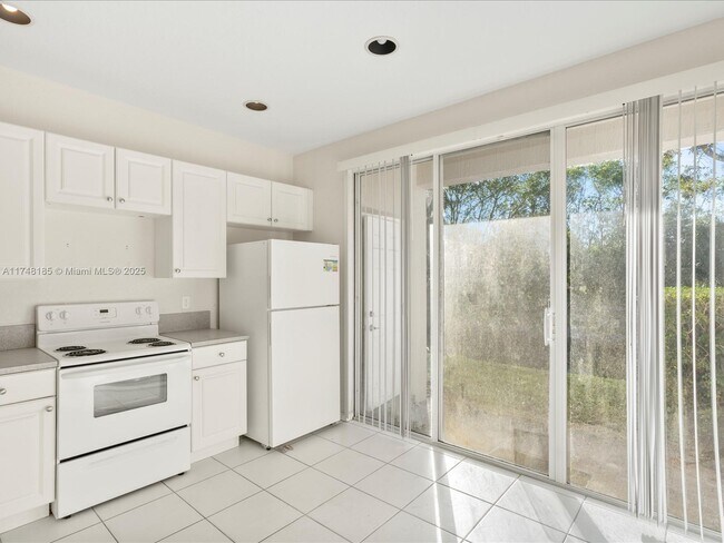 767 NW 42nd Ave, Plantation, FL 33317 - photo 7