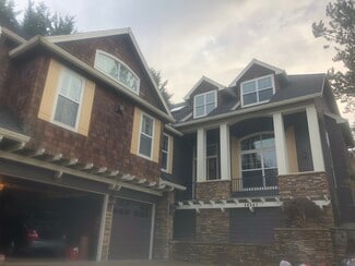 14267 Uplands Dr, Lake Oswego, OR 97034
