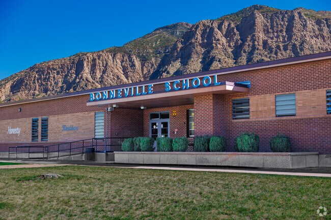 A gorgeous mountain view from the front lawn of Bonneville School.