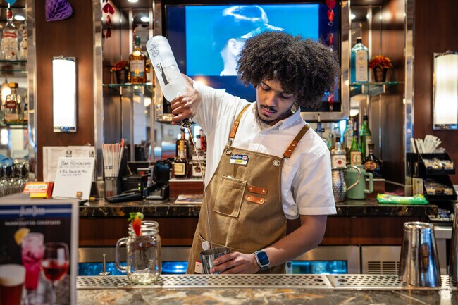 Choose a table or sit at the bar. From Claremont, the Silver Diner isn't far.