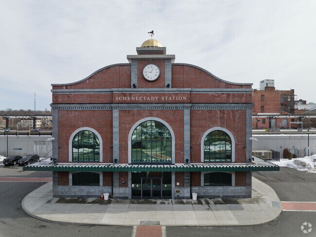 The Schenectady Amtrak Station is great for the Seward Place neighborhood.