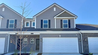 6267 Wasco Dr, Whitestown, IN 46075