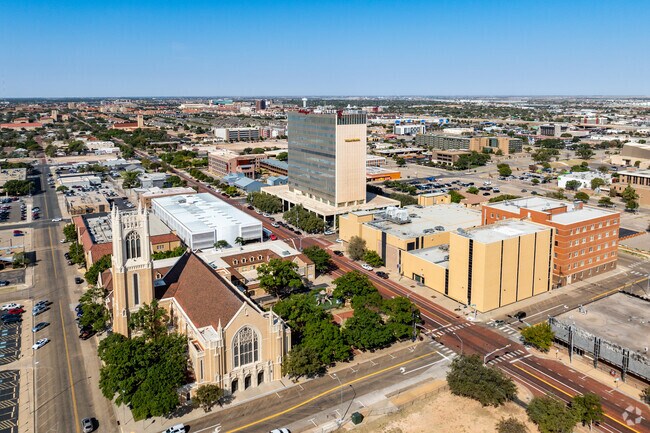 University Pines offers a peaceful residential environment with easy access to downtown Lubbock.