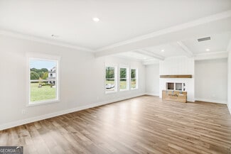 163 Wingate Dr, Winder, GA 30680