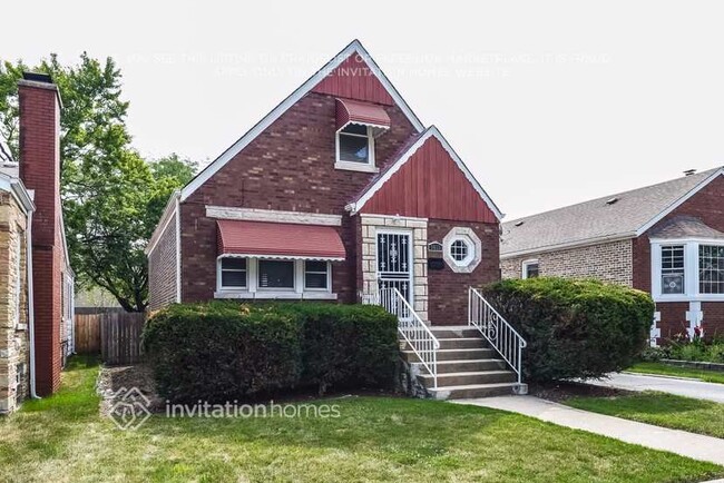 9625 S Maplewood Ave, Evergreen Park, IL 60805 - photo 3