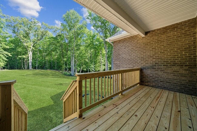 155 Seclusion Shores Dr unit 37684397, Mineral, VA 23117 - photo 5