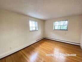 8 Riverside St unit 3-2, Watertown, MA 02472 - photo 6