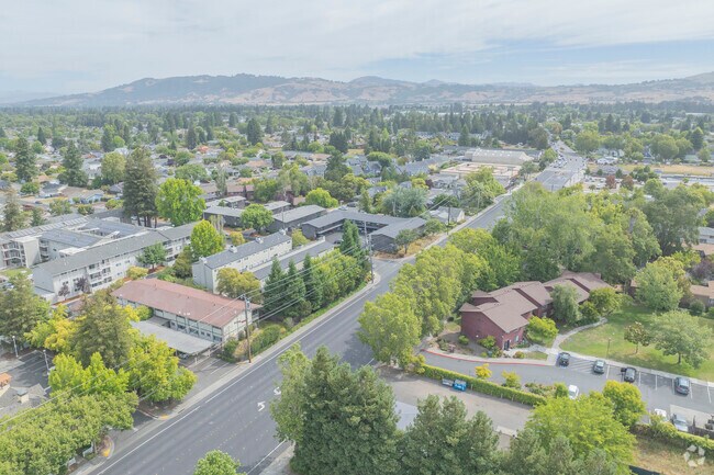 Like the rest of Sonoma County, Cotati is included in both the San Francisco Bay Area and the North Coast.