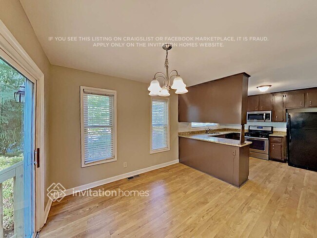 3245 Creek Dr, Marietta, GA 30062 - photo 6