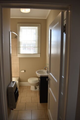 200 Bowen St Unit downstairs, TUPELO, MS 38801