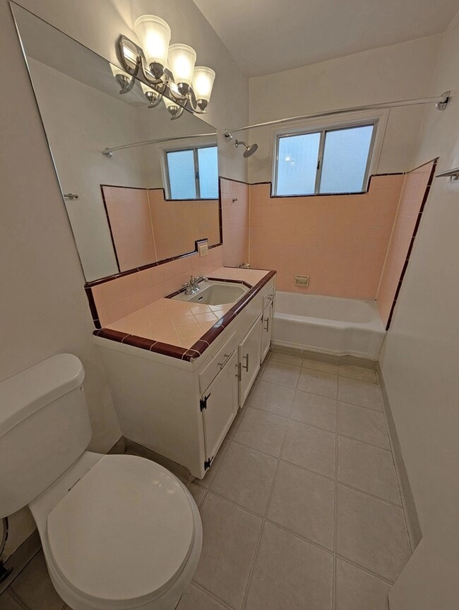 1532 S Bundy Dr unit B, Los Angeles, CA 90025 - photo 7