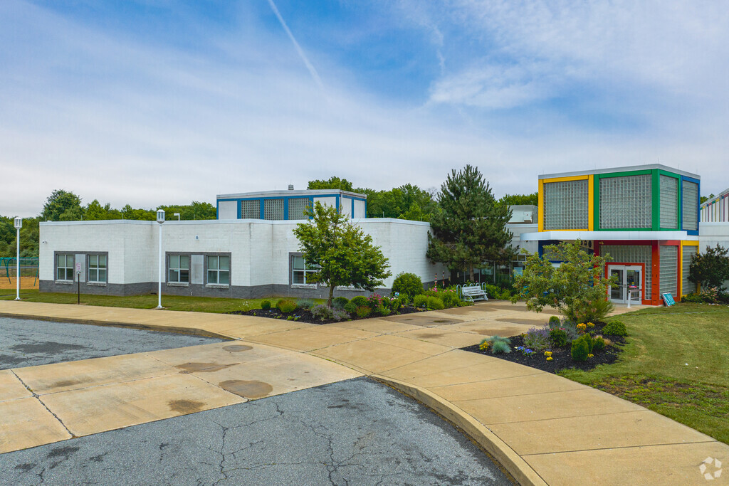 William Keene Elementary School in Glasgow serves grades K-5.