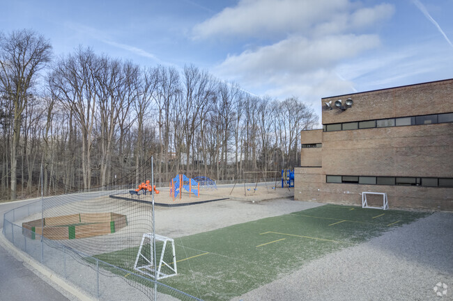 Ivywood Classical Academy, Playground-1