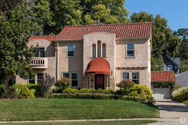 Spanish style architecture one of many styles in St Paul's West Side neighborhood.