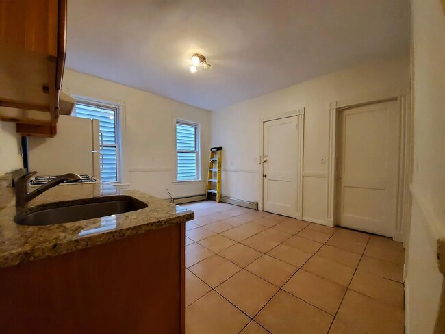 9 Fulkerson St unit 1, Cambridge, MA 02141 - photo 4