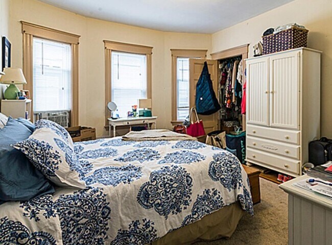 44 Benton Rd unit 1, Somerville, MA 02143 - photo 7