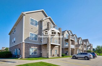 8350 Ep True Pkwy Unit 2204, West Des Moines, IA 50266