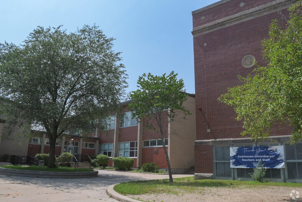 The Beethoven School provides a variety of activities that enrich the academic program.