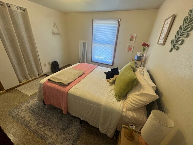 1009 W 22nd St unit 44, Cedar Falls, IA 50613 - photo 3