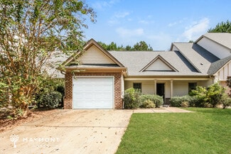 181 Colony Park Ln, Locust Grove, GA 30248