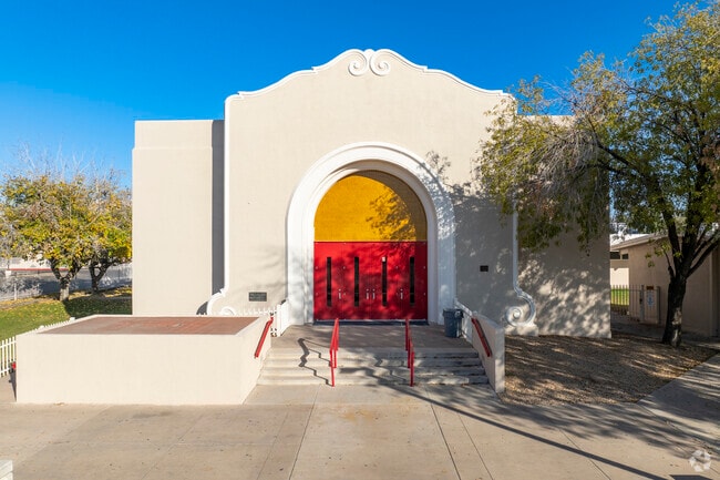 Glendale High School was founded in 1911.
