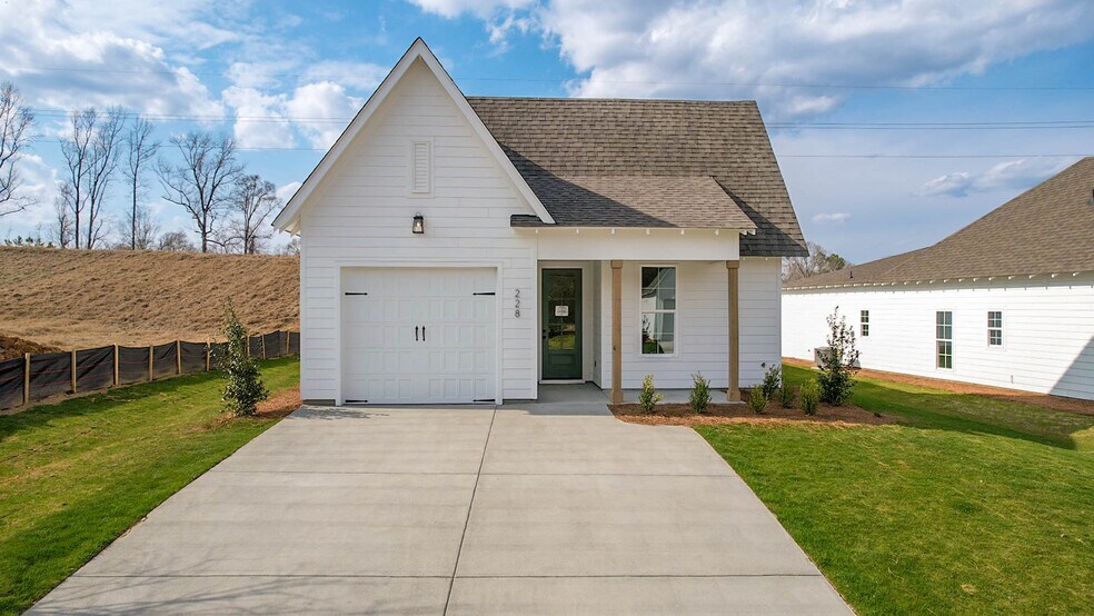 1_Front Middle Elevation.jpg