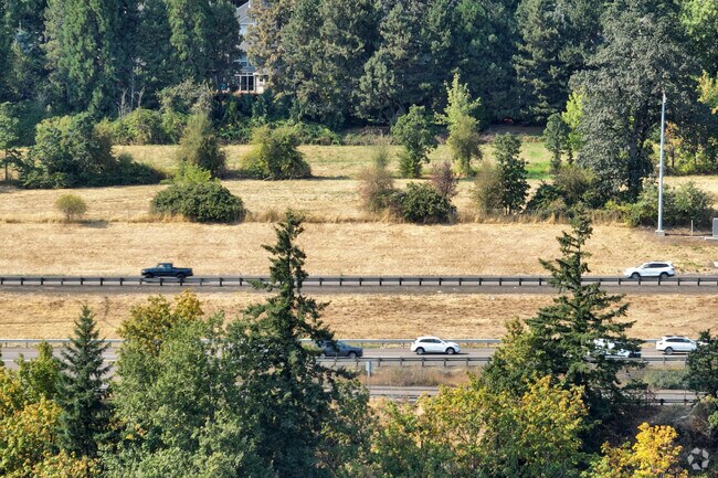 Your morning commute from Rivercrest takes you across 99E.