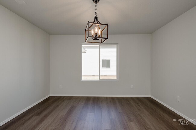 8448 S Tyrion Way, Kuna, ID 83634 - photo 5