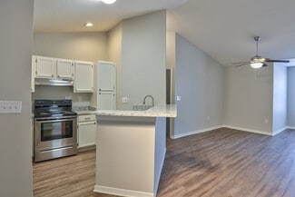 291 Alabaster Dr, Dothan, AL 36301