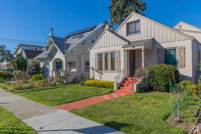 Albany Terrace features many classic Californian architectural styles.