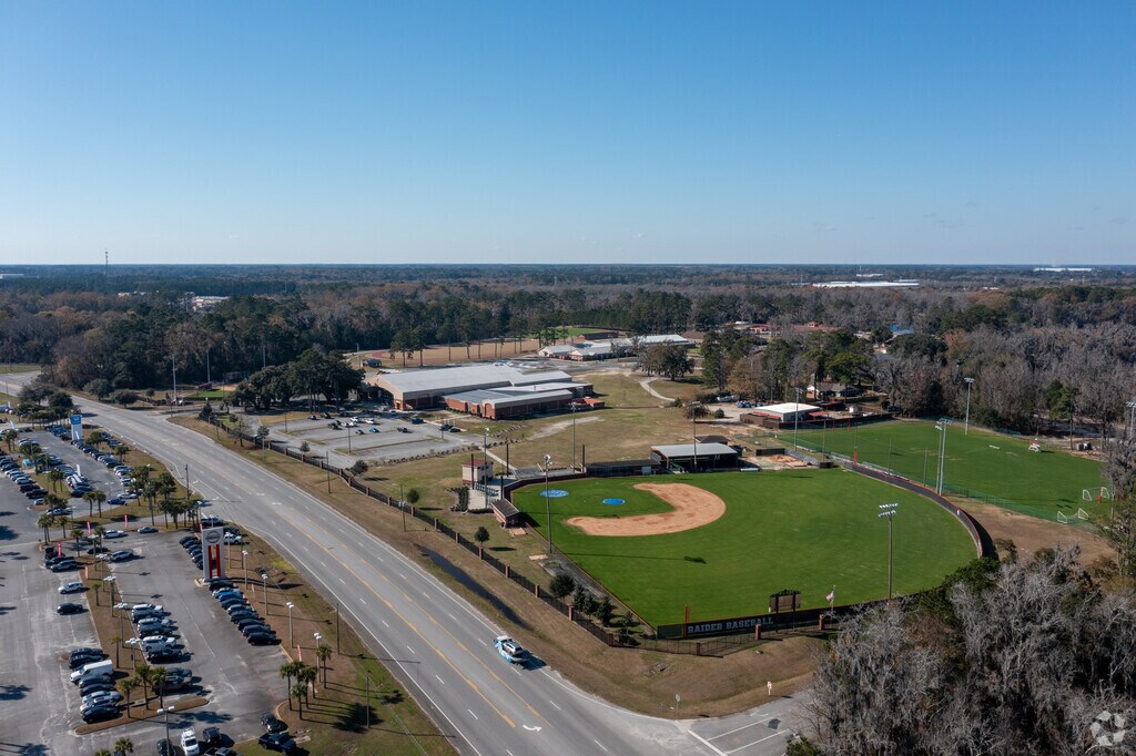 Savannah Christian Preparatory School is located in Garden City.