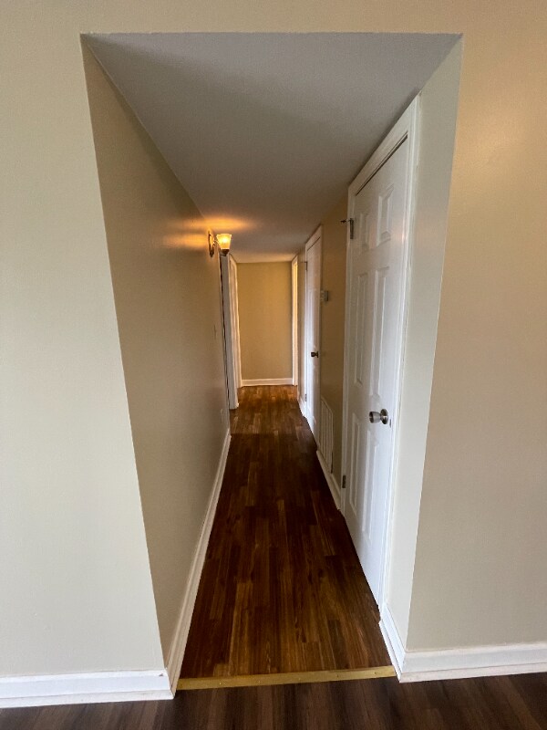 1802 Marion Manor Dr unit F2, Marion, VA 24354 - photo 6