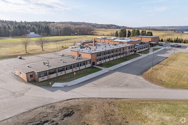 Pine Valley Central Junior/Senior High School provides Villenova high schoolers with a top notch education.