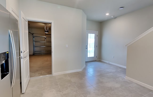 3109 Emerald Acrs Ln, Sanford, FL 32771 - photo 2