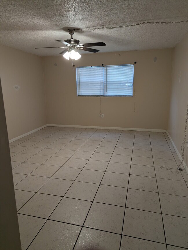 205 S Courtenay Pkwy unit 109, Merritt Island, FL 32952 - photo 4