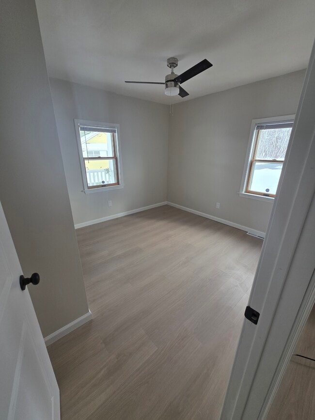 204 Tucker Ave unit 1, East Syracuse, NY 13057 - photo 7