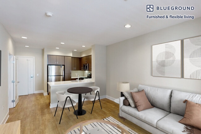 7400 Center Ave unit FL4-ID10859A, Huntington Beach, CA 92647 - photo 3