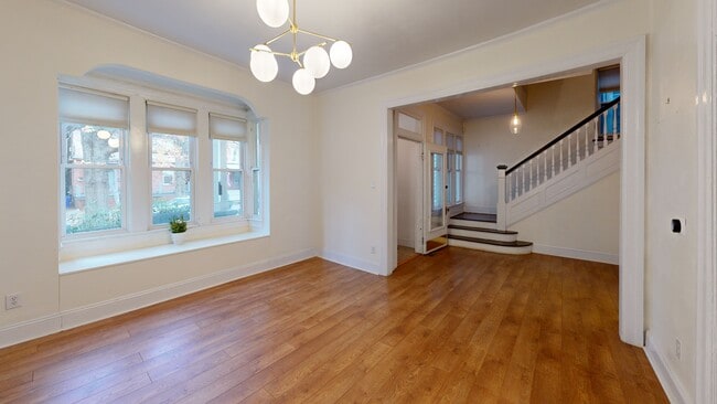 731 W Princess Anne Rd, Norfolk, VA 23517 - photo 2