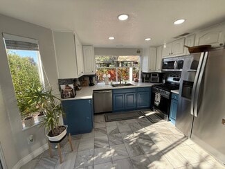 5160 Baywood Cir, Oceanside, CA 92056
