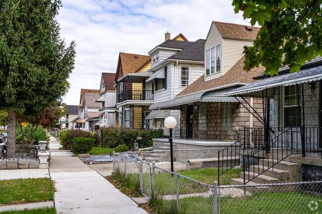 Gratiot-Grand is a small, tight-knit neighborhood located on Detroit's east side.