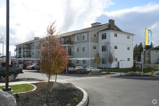 The River House at the Trailhead, Spokane Valley, WA 99216 - photo 5