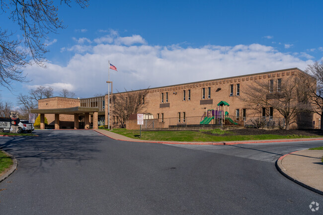Tri-Community Elementary School has a wonderful reputation among residents in Oberlin.