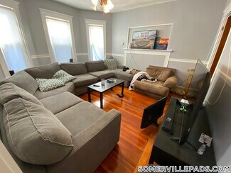 121 Lowell St Unit 2, Somerville, MA 02143