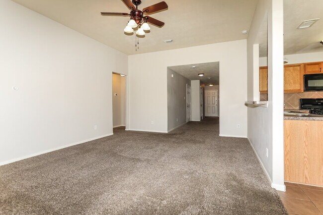 25418 Barmby Dr, Tomball, TX 77375 - photo 5
