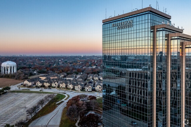 Richardson neighborhoods are nestled beneath the towering office buildings along Highway 75.