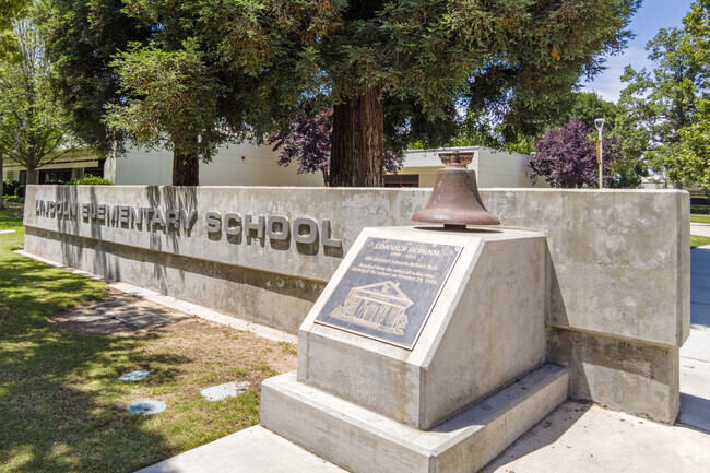 Fresno's Lincoln Elementary School serves grades K-6.