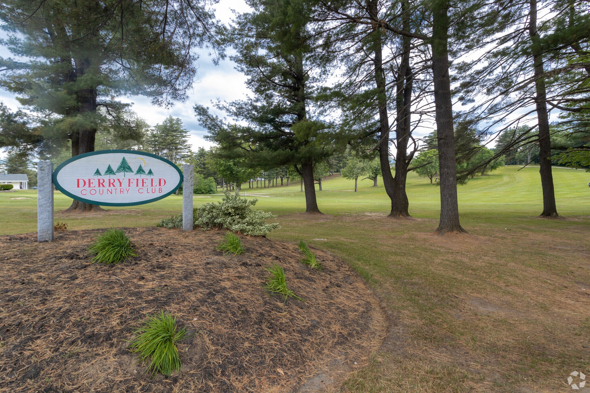 Residents of Hanover Hill may enjoy the Derryfield Country Club.