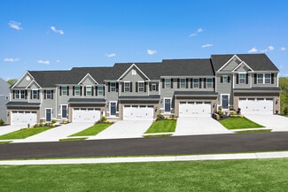 9180 Waterfall Dr, Olmsted Falls, OH 44138